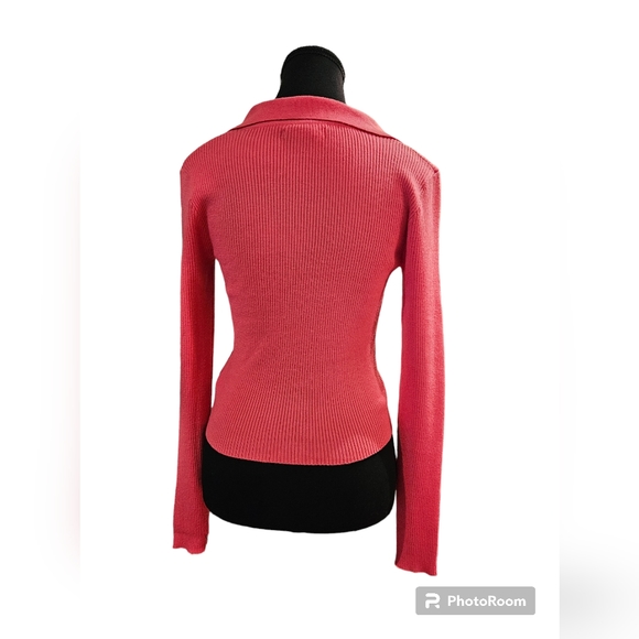 Crop Top Long Sleeve Shirt for Women - Picture 2 of 8